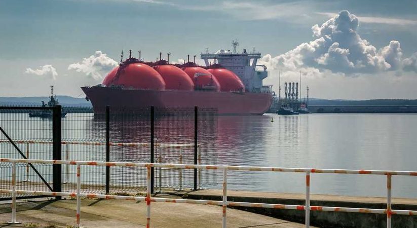 Firing roils Texas LNG ‘company town’