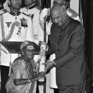 Saalumarada thimmakka, india’s “mother of trees” who planted 400 banyans, dies at 114